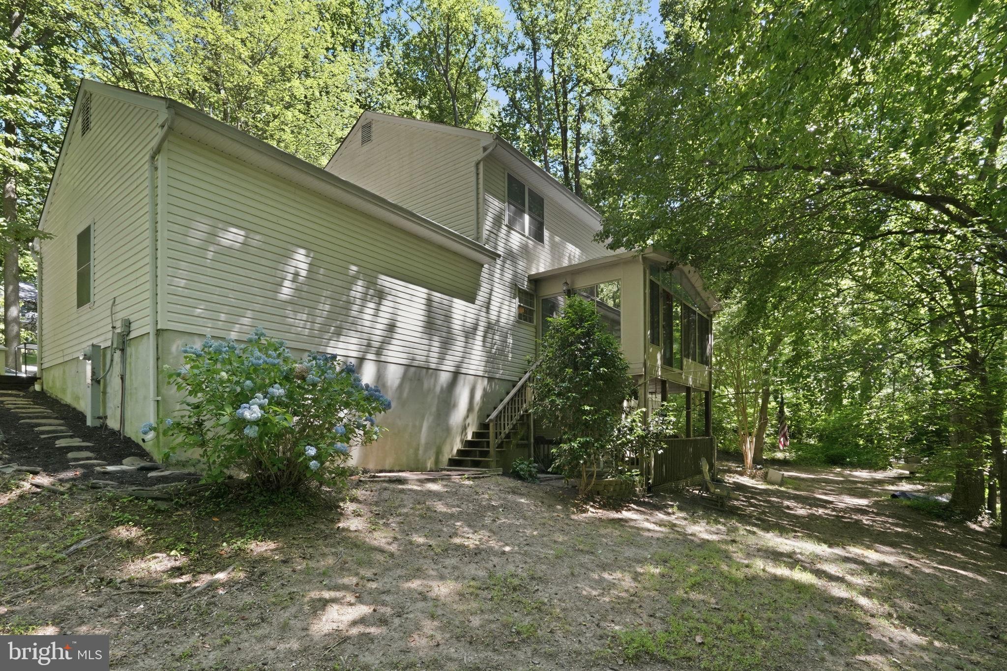 4010 BEACH DRIVE