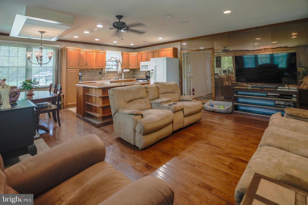 3890 WILDERNESS DRIVE