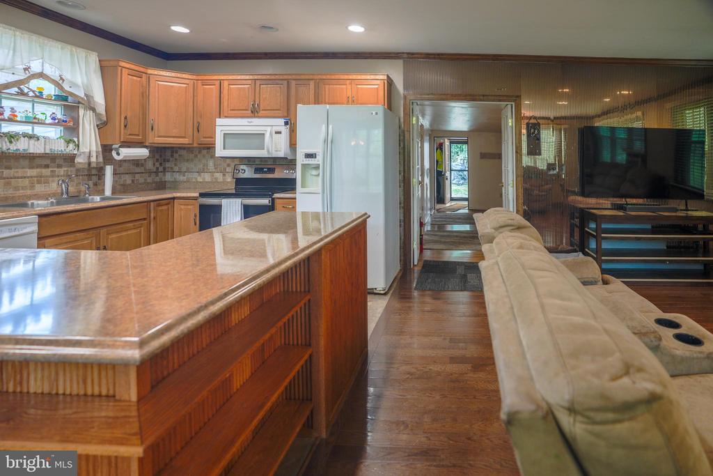 3890 WILDERNESS DRIVE