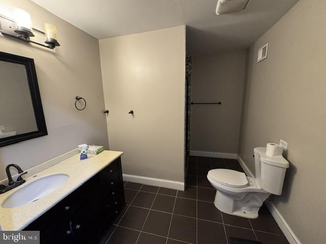 2877 MAHLA COURT