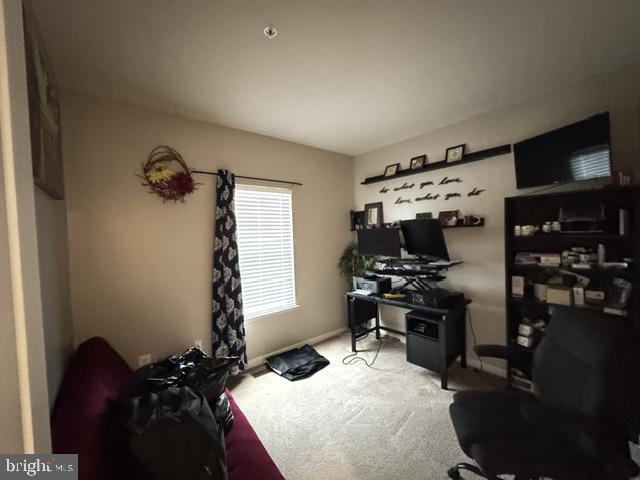 2877 MAHLA COURT