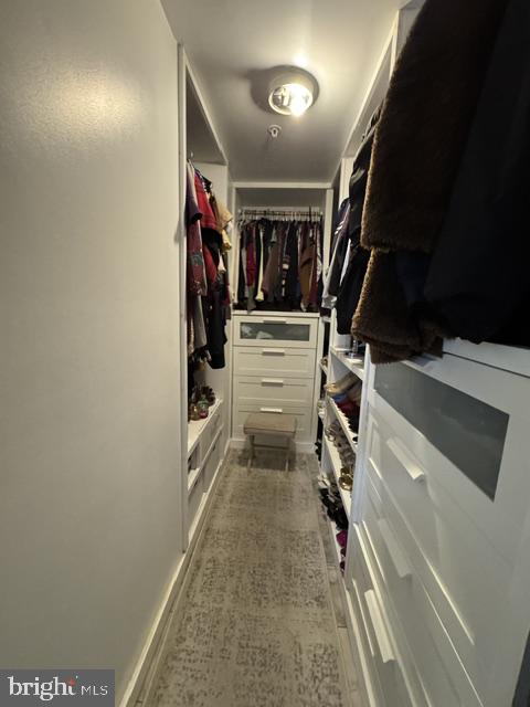 2877 MAHLA COURT