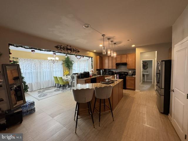 2877 MAHLA COURT