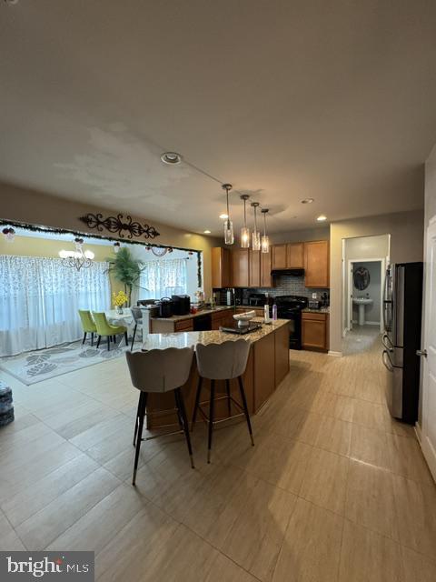 2877 MAHLA COURT