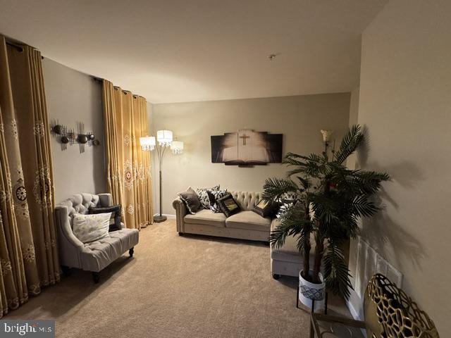 2877 MAHLA COURT
