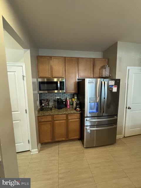2877 MAHLA COURT