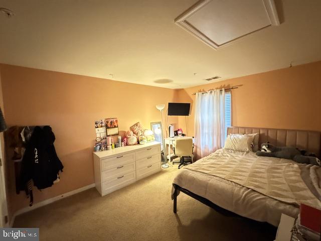 2877 MAHLA COURT
