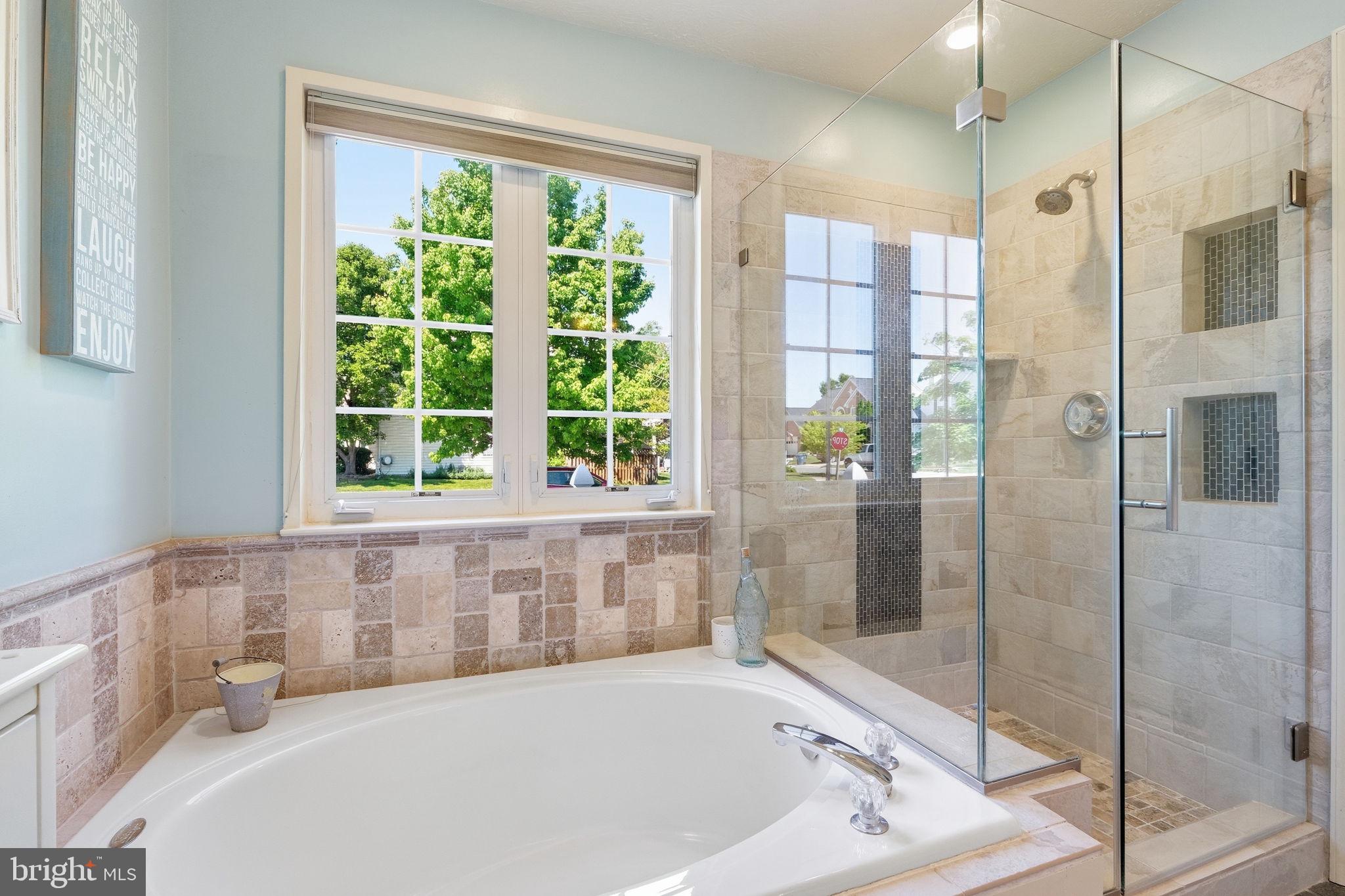 303 CREEKS END LANE