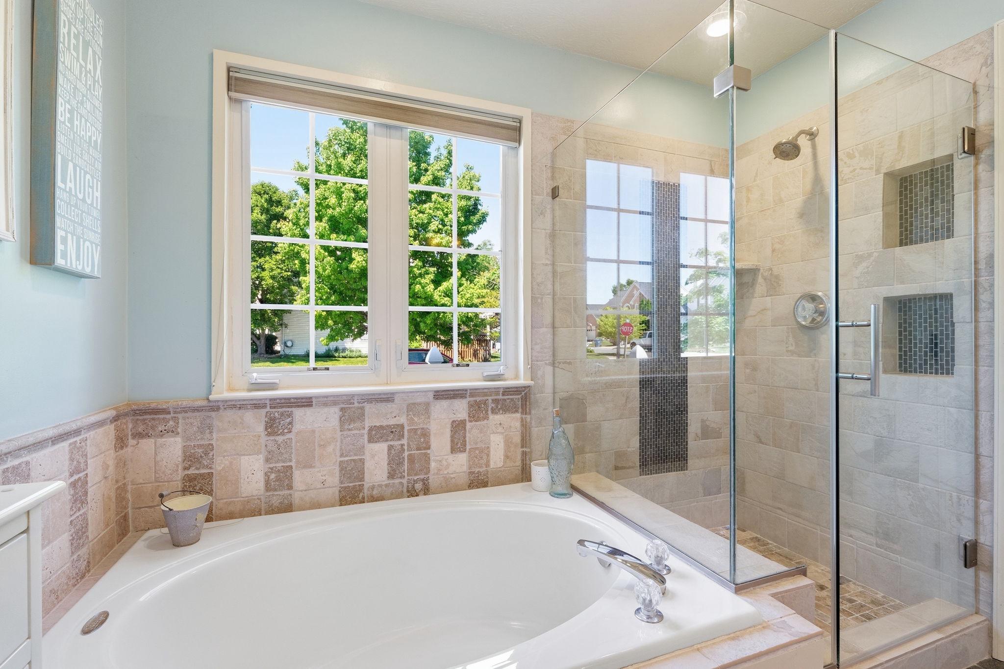 303 CREEKS END LANE