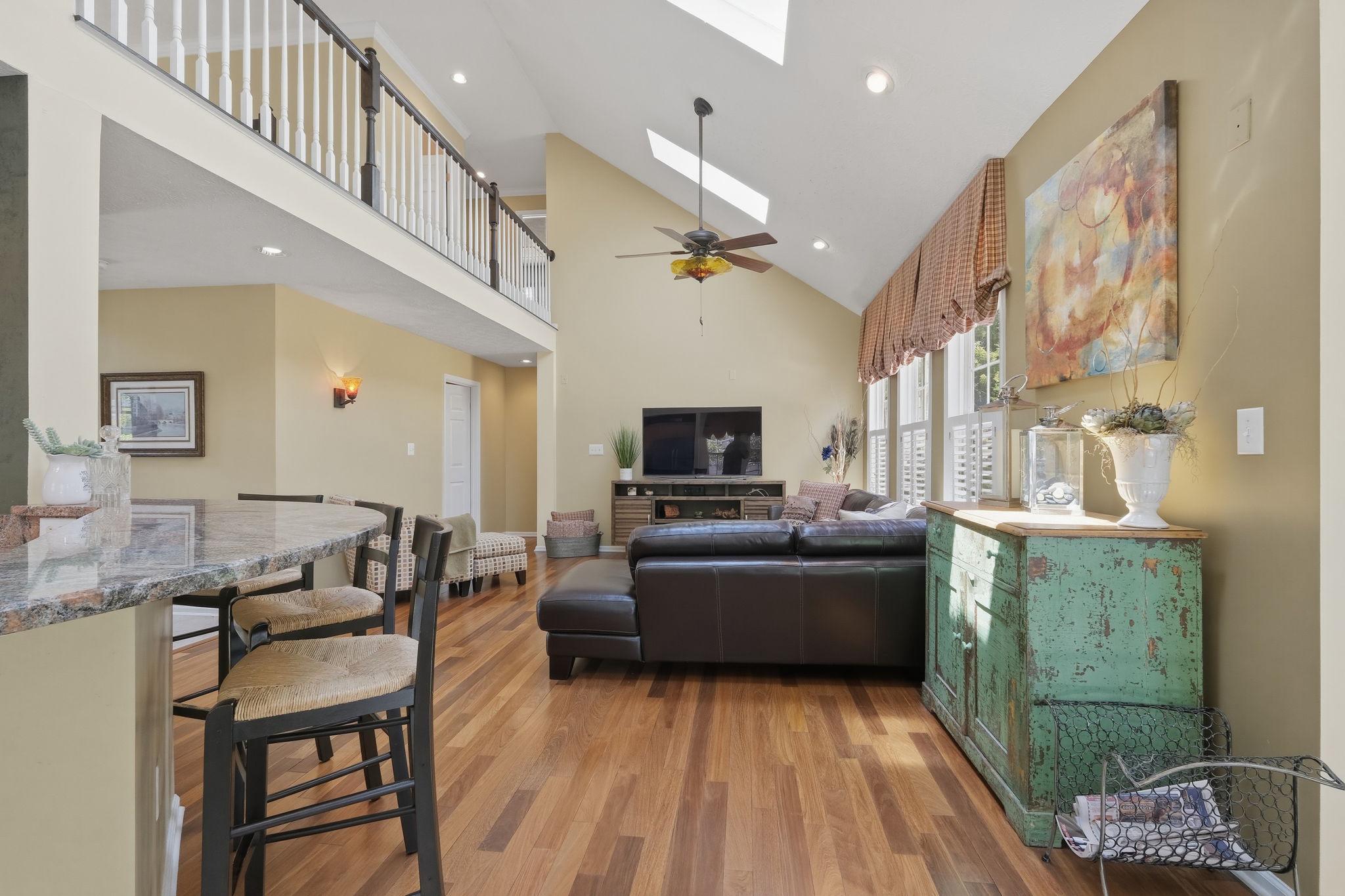 303 CREEKS END LANE