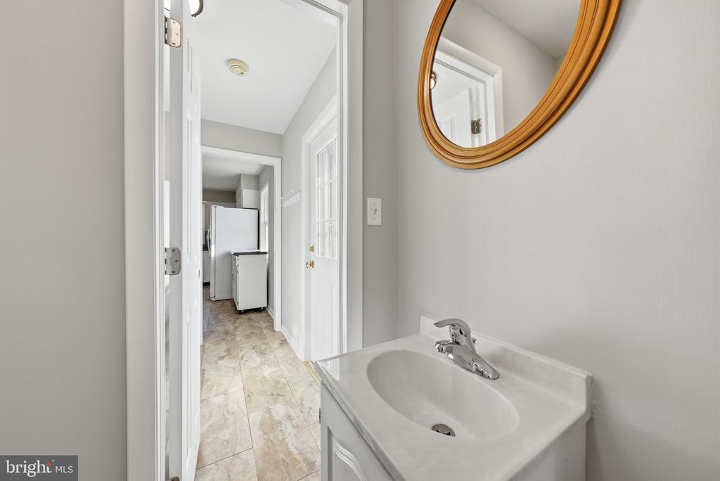 1609 CRAB ALLEY DRIVE Unit: -