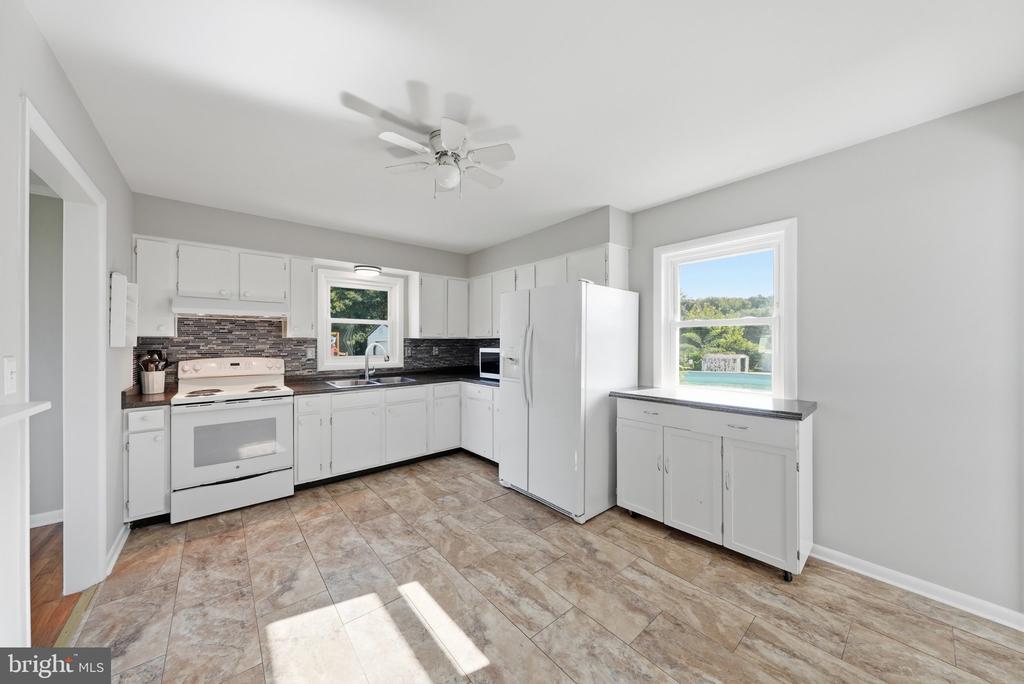 1609 CRAB ALLEY DRIVE Unit: -