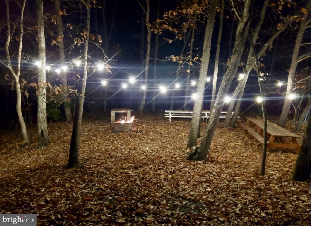 1624 SMOKEY HOLLOW ROAD