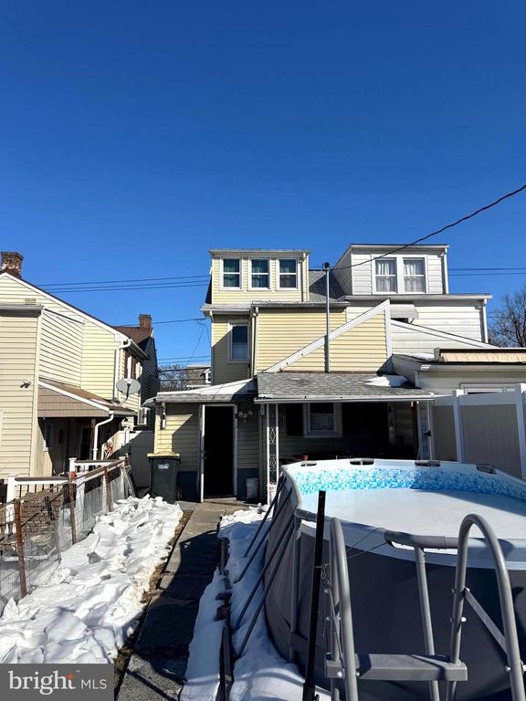 1126 LANCASTER AVENUE