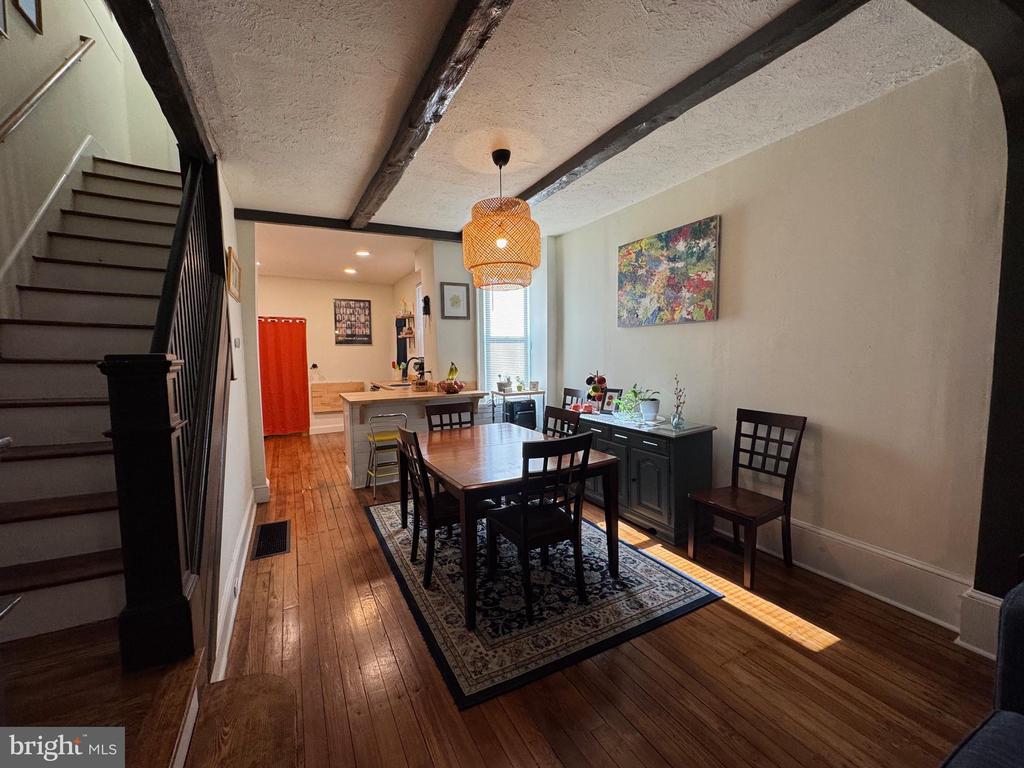 614 LAFAYETTE STREET