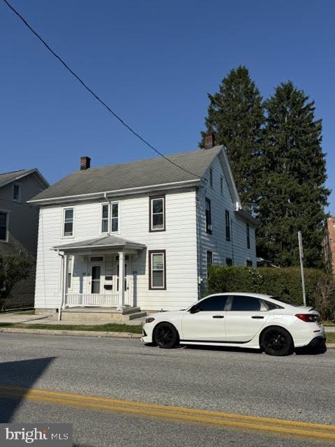 320 N RAILROAD STREET