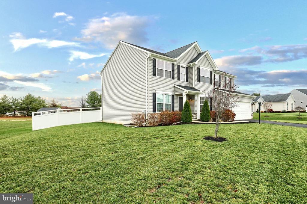 4021 COUNTRY DRIVE