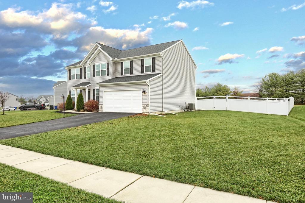 4021 COUNTRY DRIVE