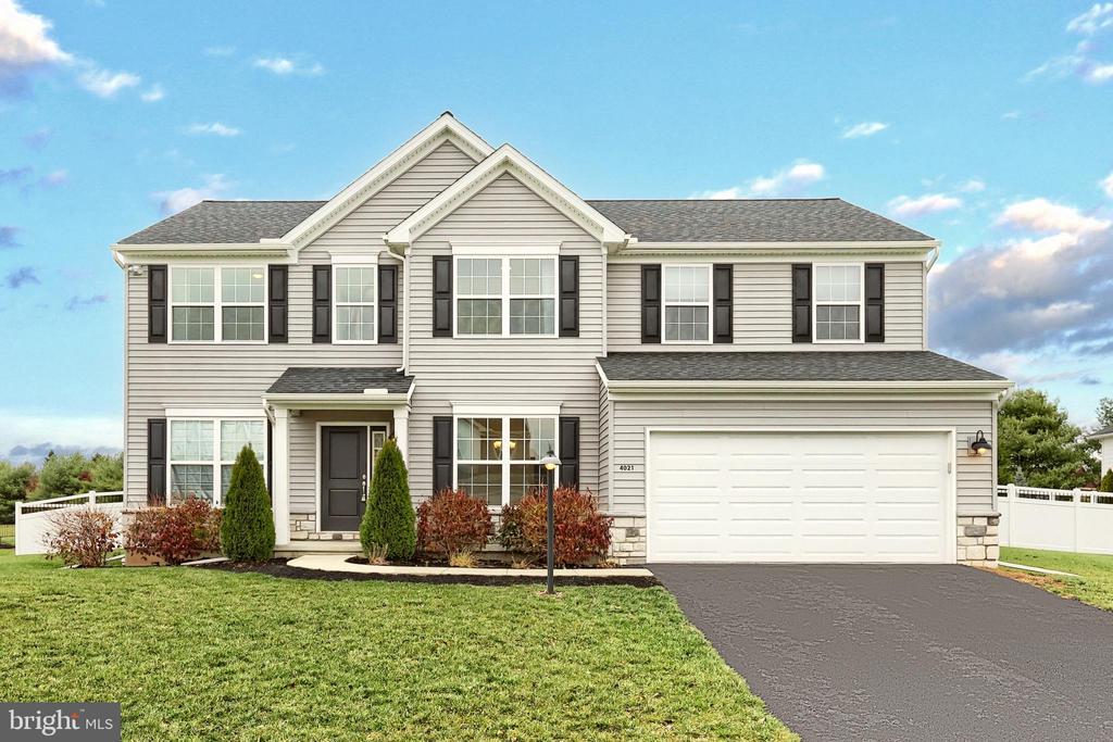 4021 COUNTRY DRIVE