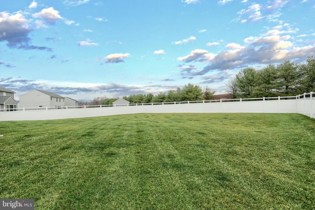 4021 COUNTRY DRIVE