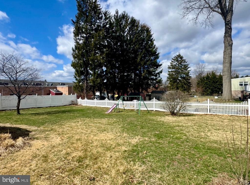 38 COVINGTON DRIVE
