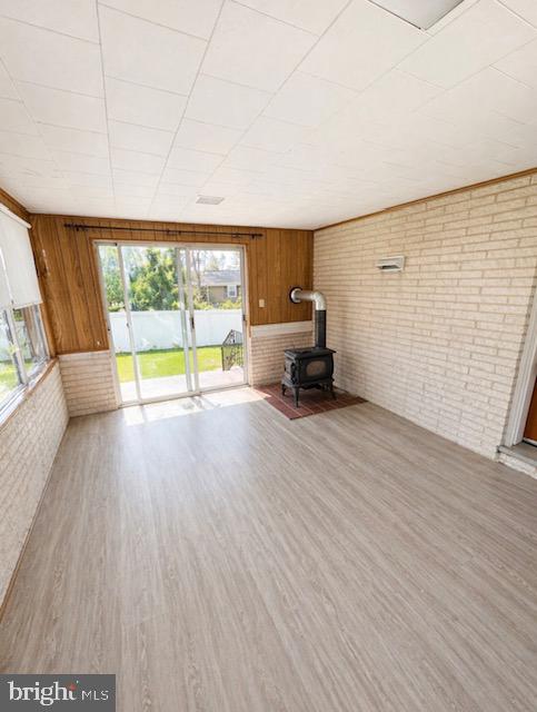555 WOODLAND VIEW DRIVE