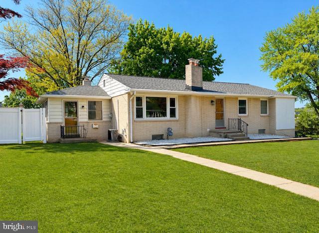 555 WOODLAND VIEW DRIVE