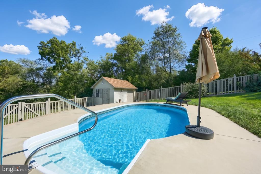 50 FOX RUN ROAD