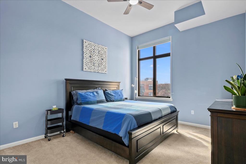 2720 S ARLINGTON MILL DRIVE Unit: 1107
