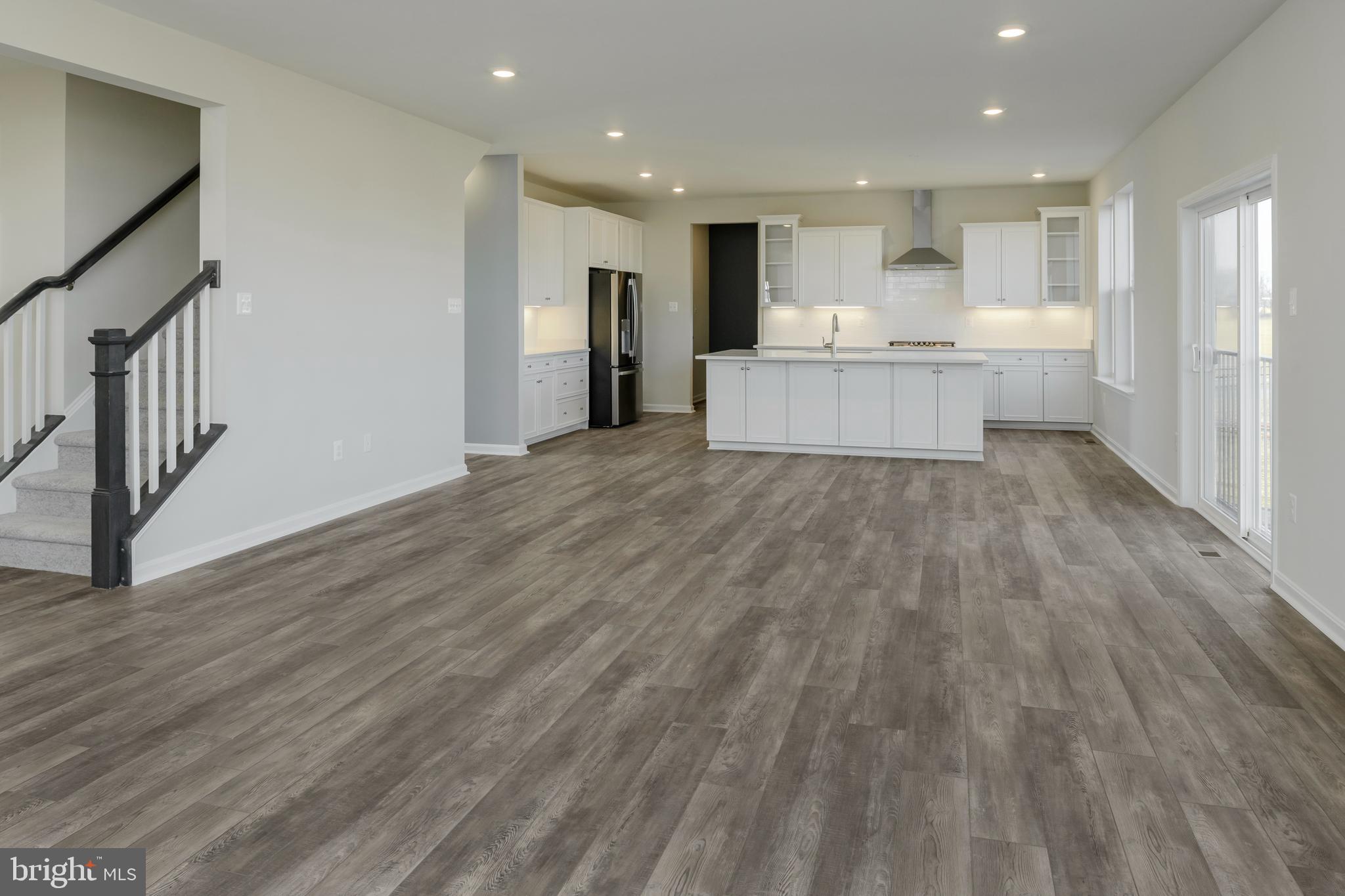 2348 HAWKSHILL DRIVE HARLOW II # 2222