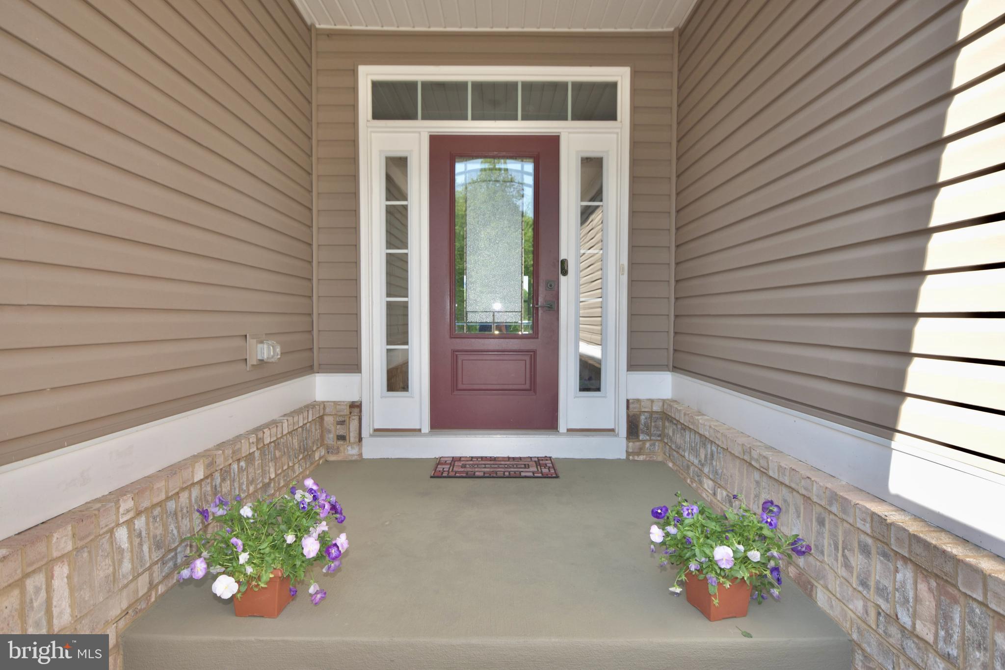 7495 LAKE WILLOW COURT