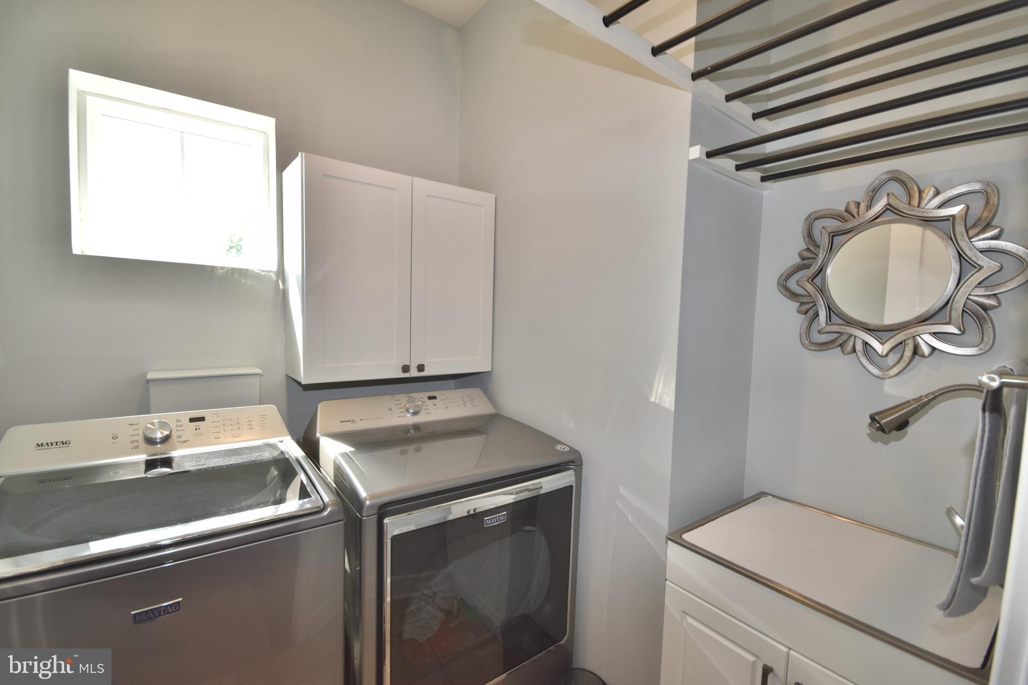 7495 LAKE WILLOW COURT