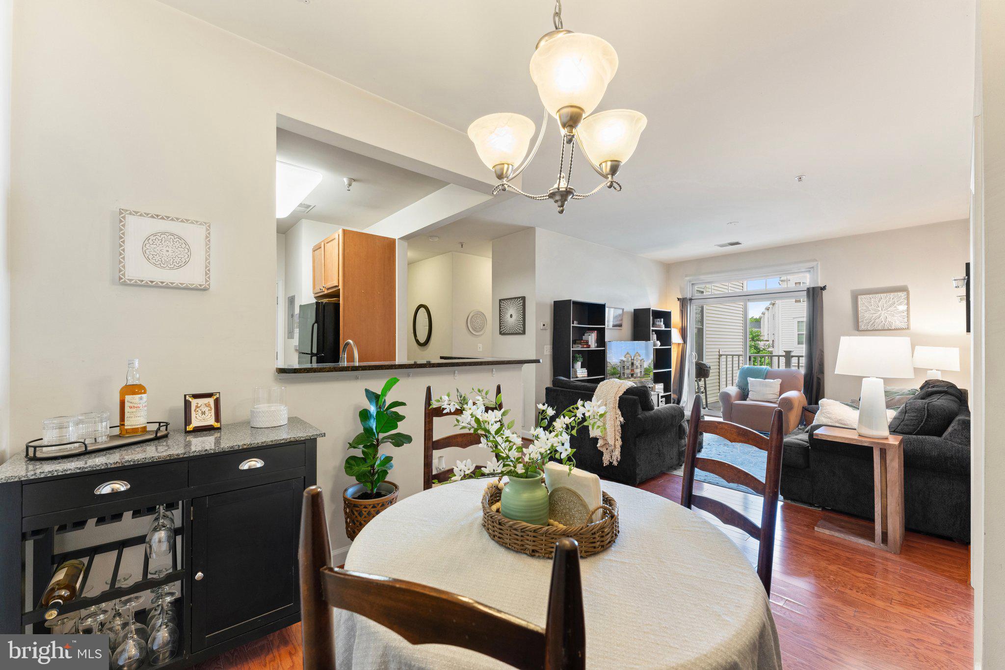 6163 WILLOW PLACE 201