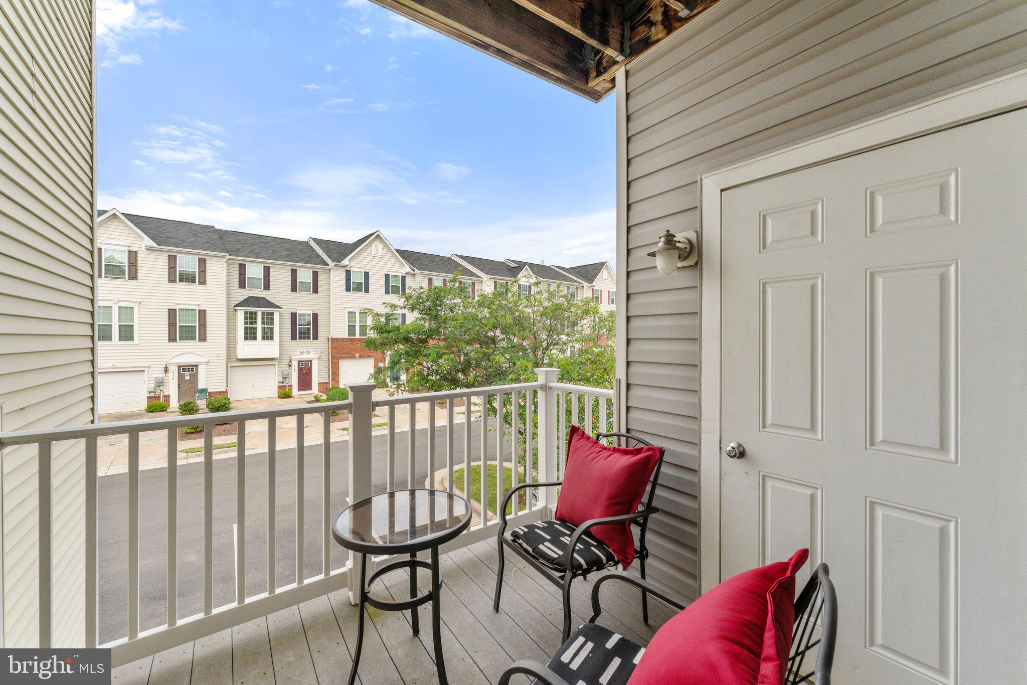 6163 WILLOW PLACE 201