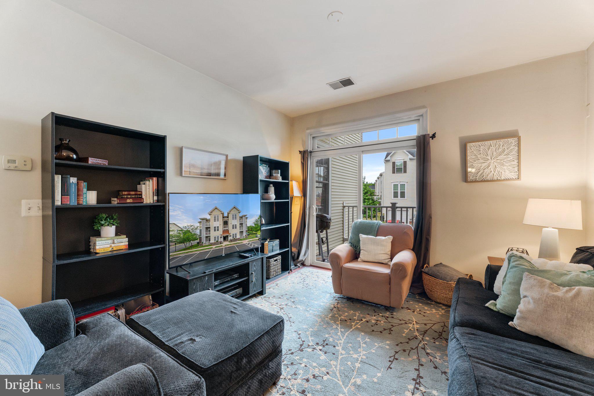 6163 WILLOW PLACE 201