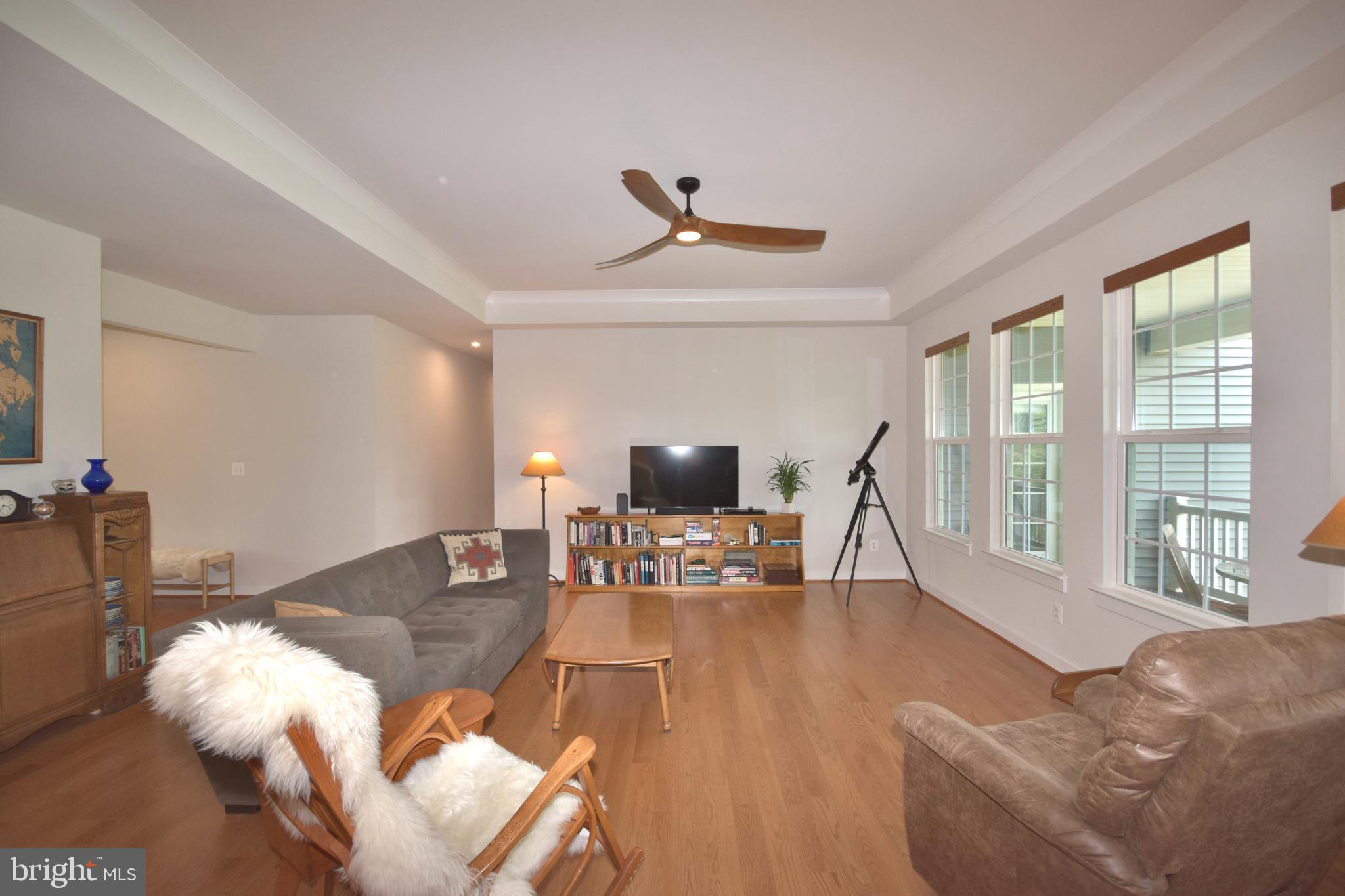 2704 TRAVERS PLACE