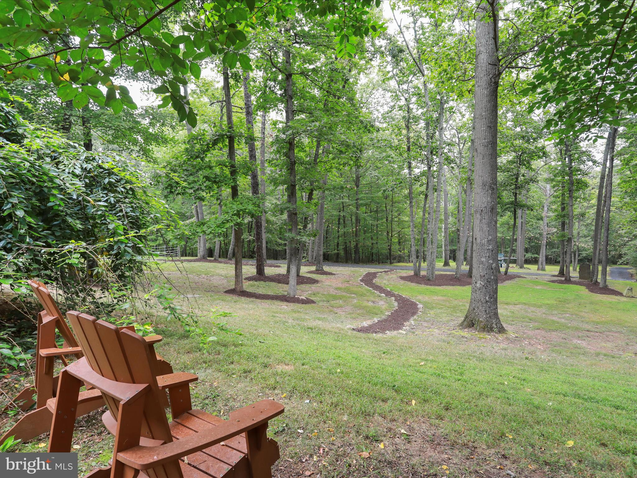 5065 COUNTRY CREEK LANE