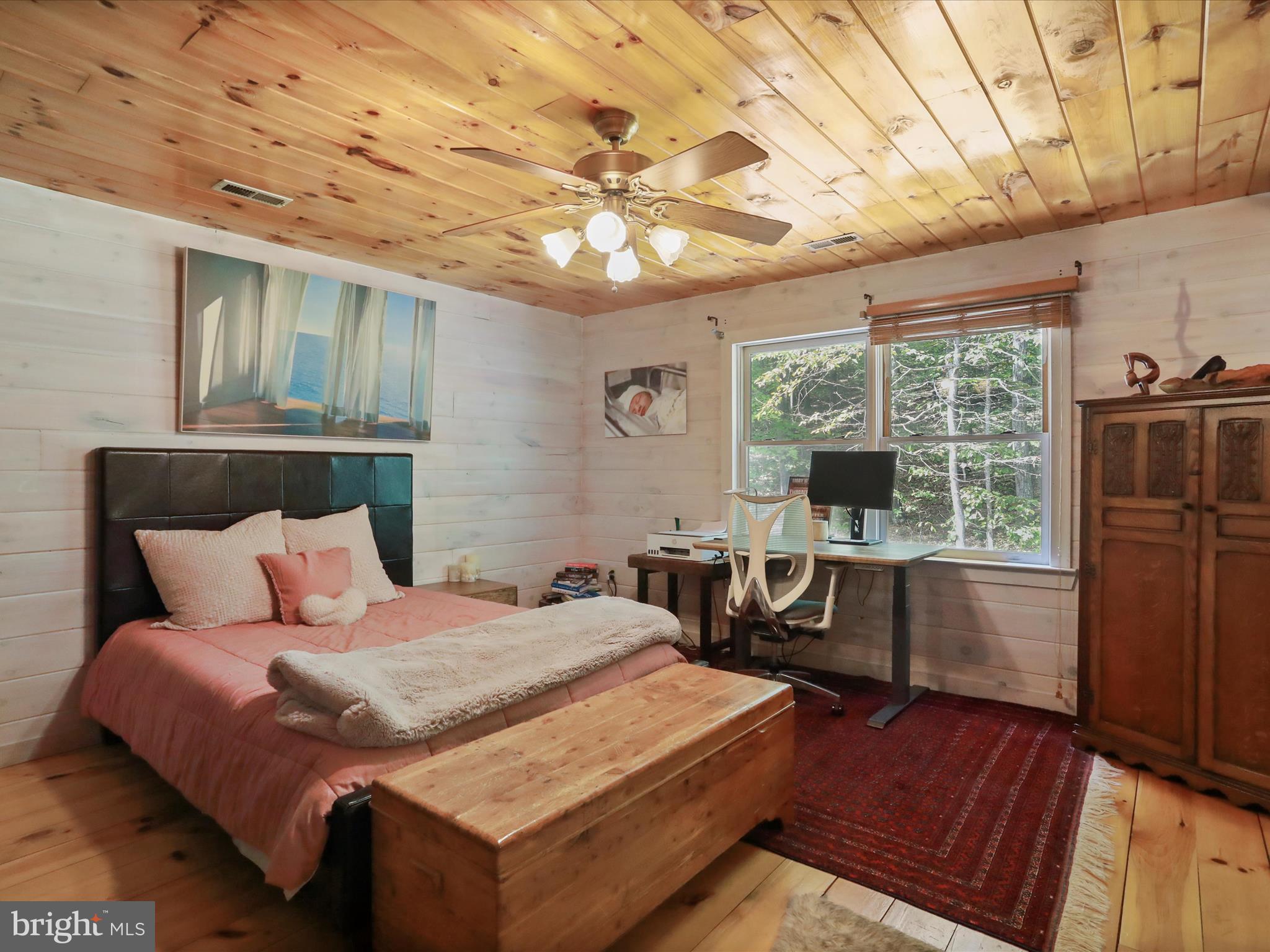 5065 COUNTRY CREEK LANE