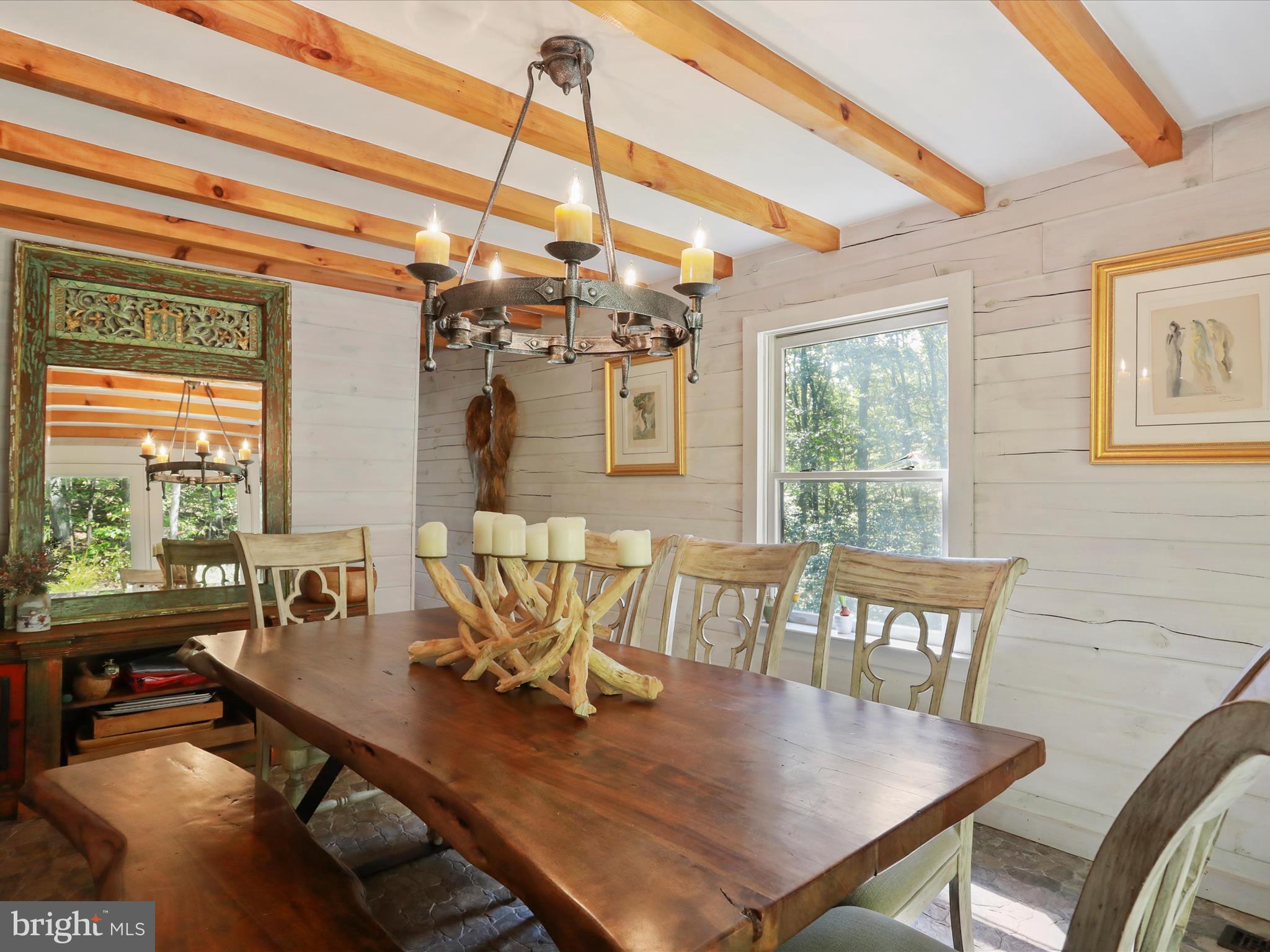 5065 COUNTRY CREEK LANE