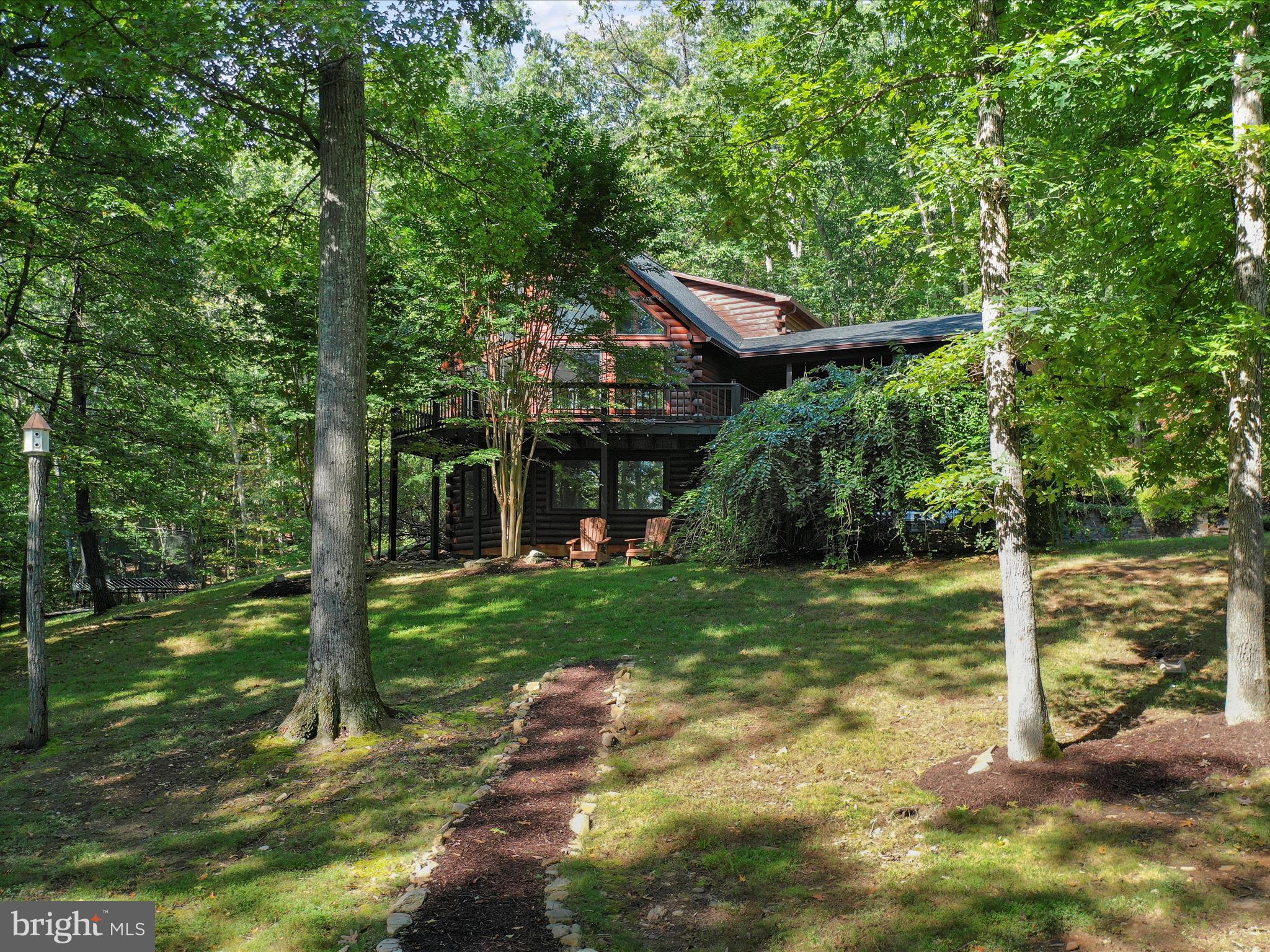 5065 COUNTRY CREEK LANE