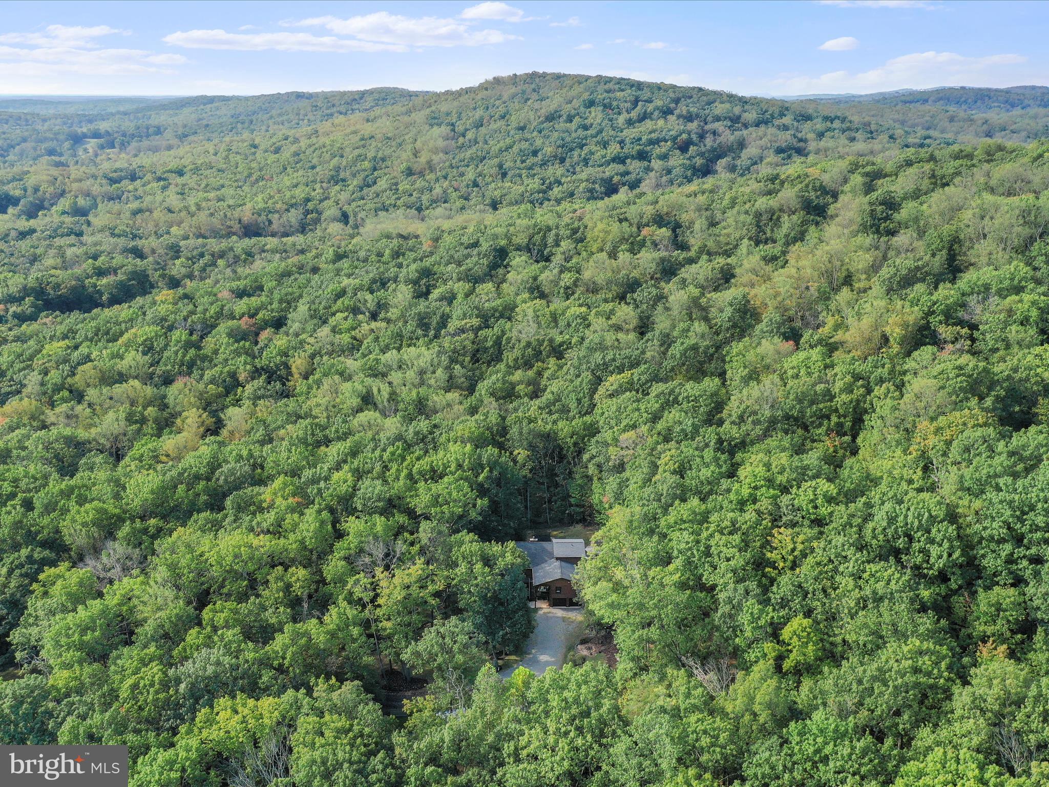 5065 COUNTRY CREEK LANE