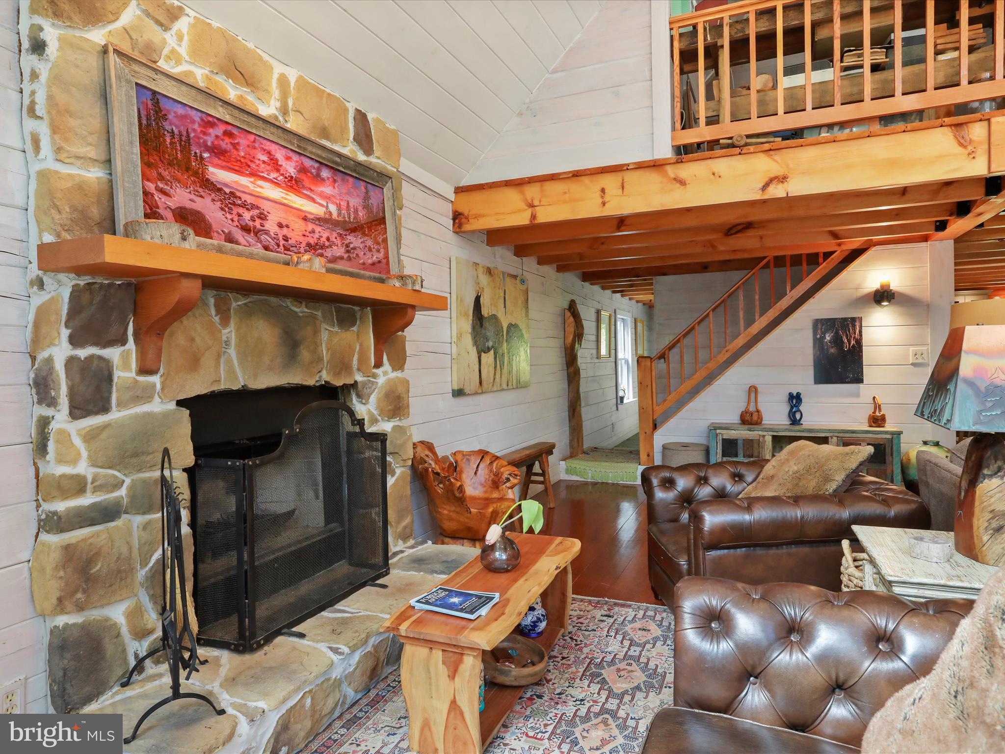 5065 COUNTRY CREEK LANE