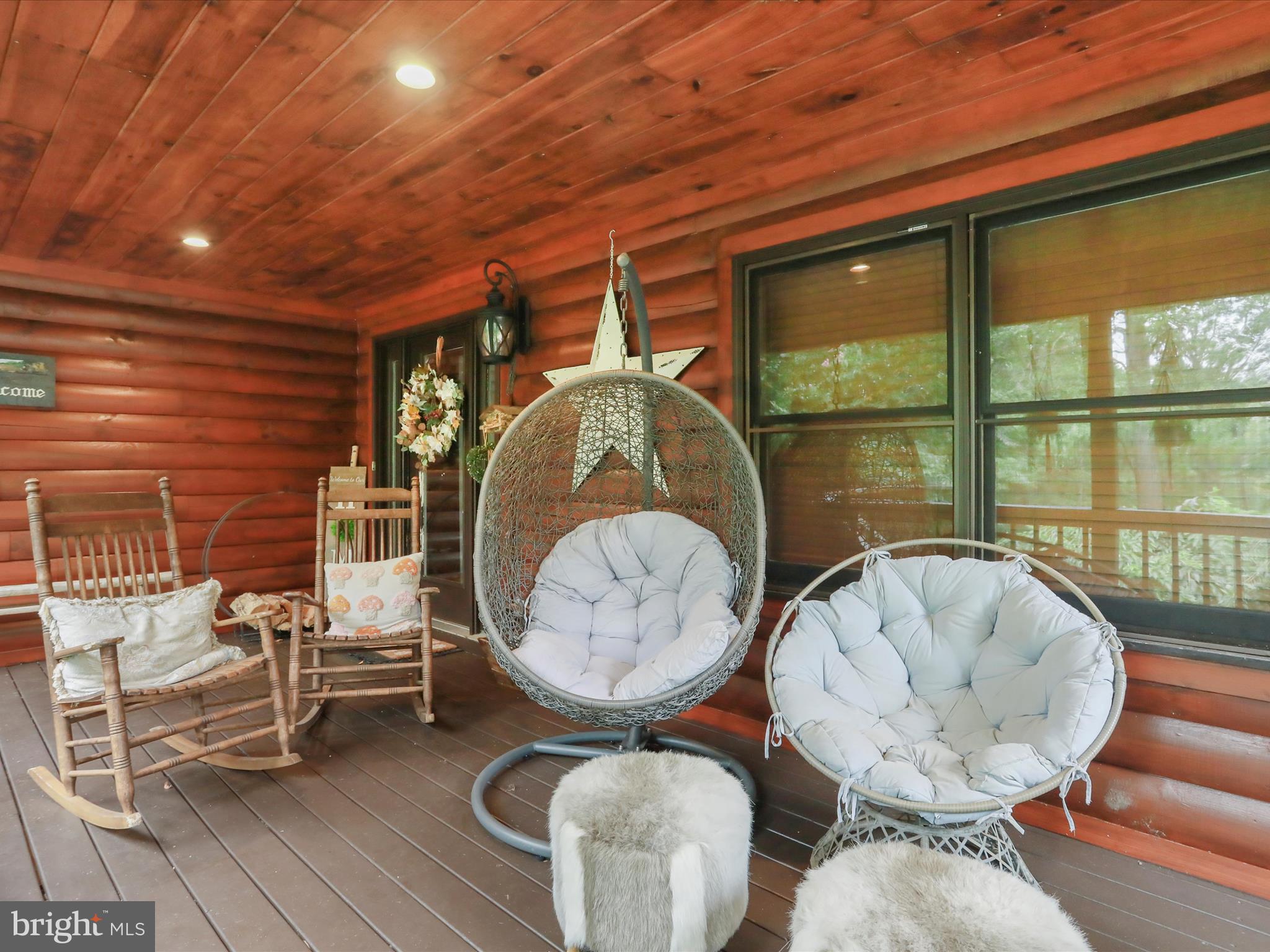 5065 COUNTRY CREEK LANE