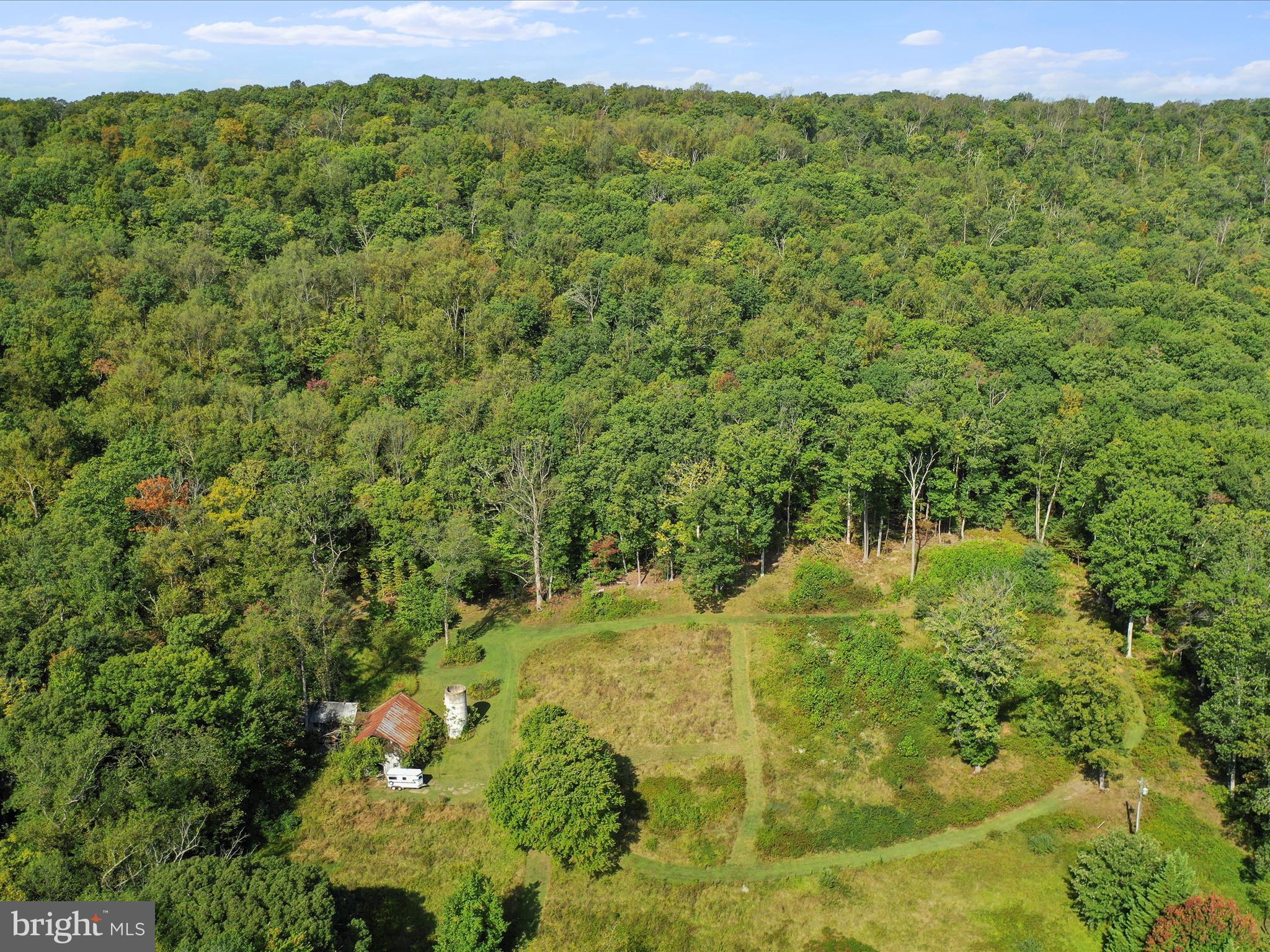 5065 COUNTRY CREEK LANE