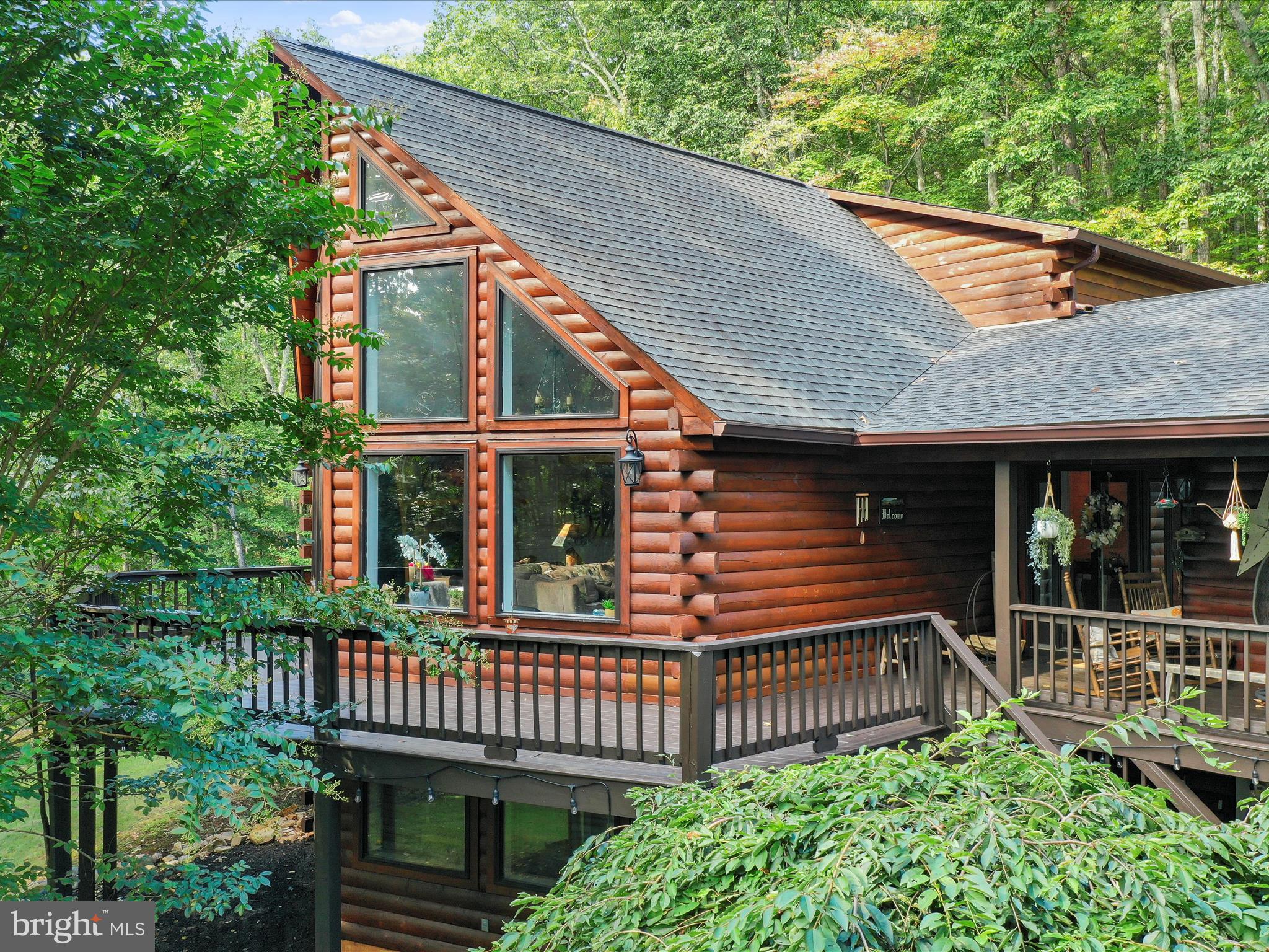 5065 COUNTRY CREEK LANE