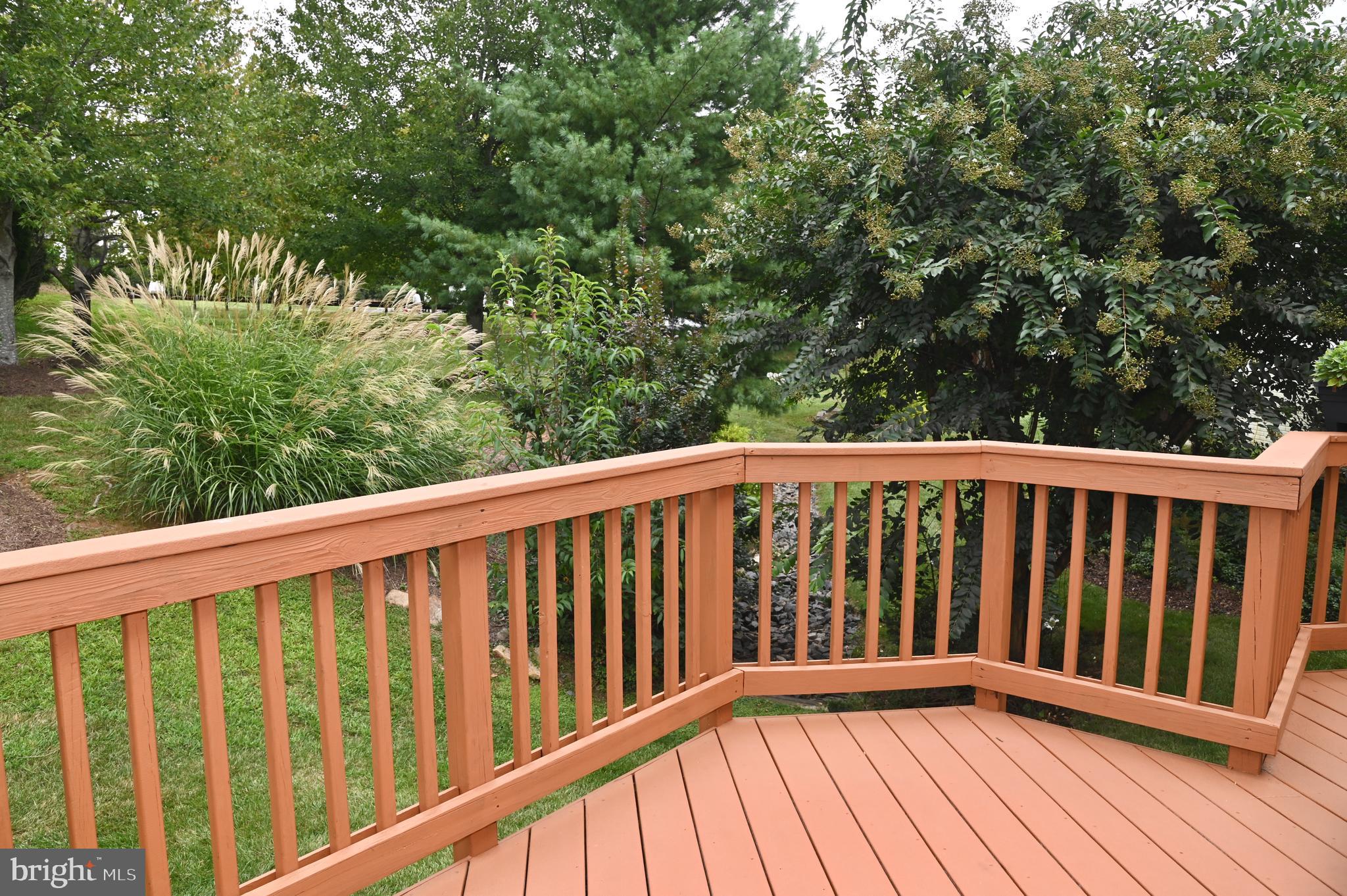 6721 HOLLY FARM LANE