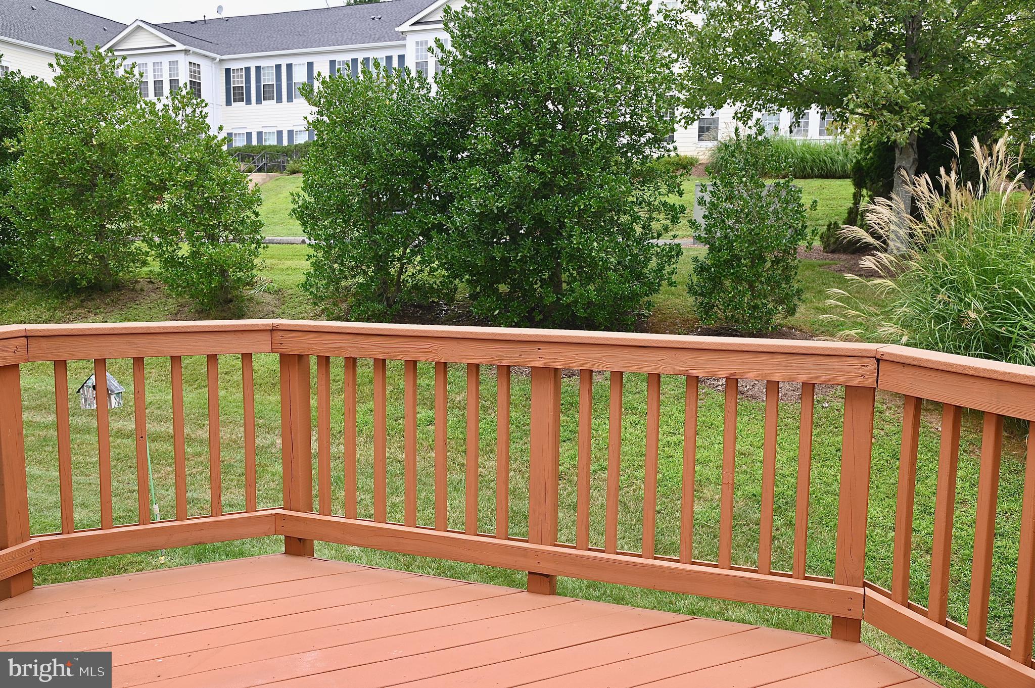 6721 HOLLY FARM LANE