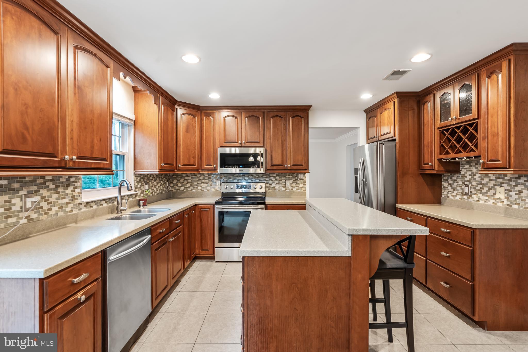 7333 HAZELWOOD COURT