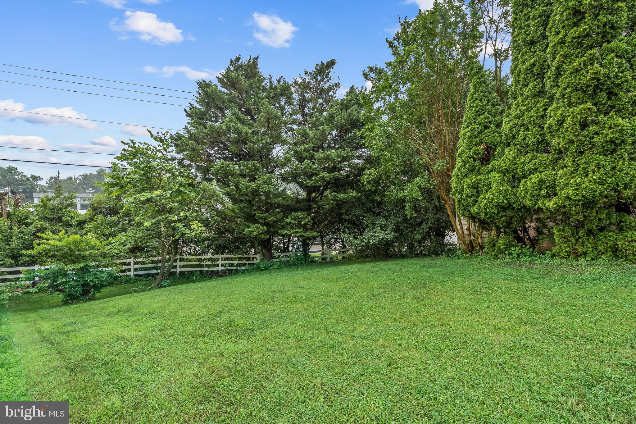 7333 HAZELWOOD COURT