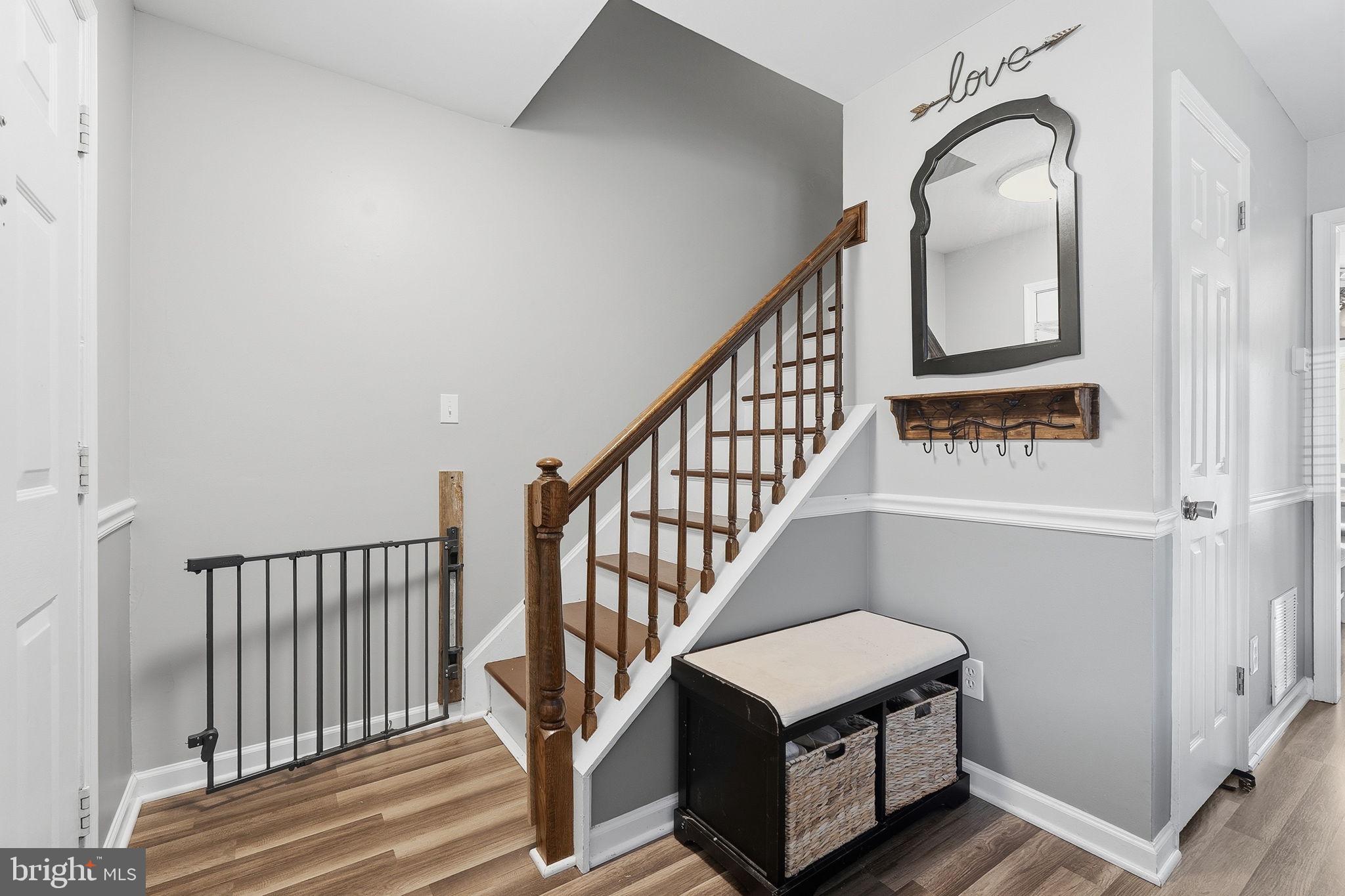 405 FOREST COURT
